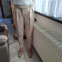 Pantalon beige classique