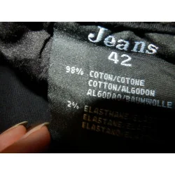 (20)- jeans court femme t.38 noir - x max + tee shirt