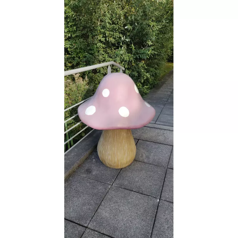 https://carrefour.reeborn.be/3429-large_default/sculpture-champignon.webp