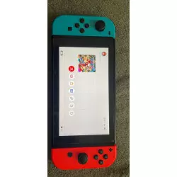 Nintendo Switch comme neuve + Mario kart 8