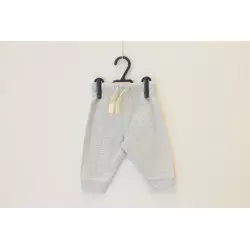 pantalon jogger gris 6m