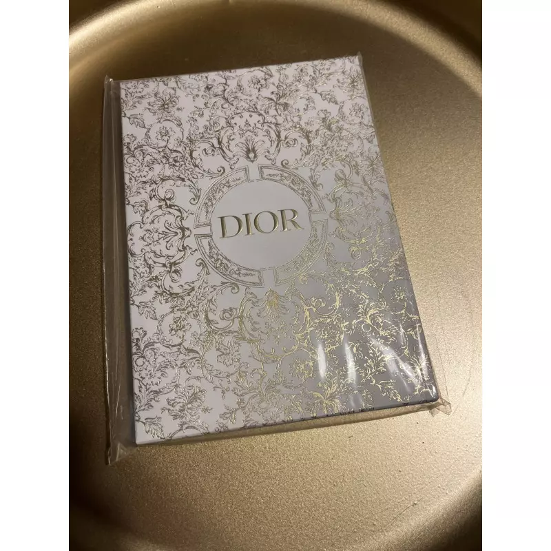 Cahier ou carnet Dior, neuf 