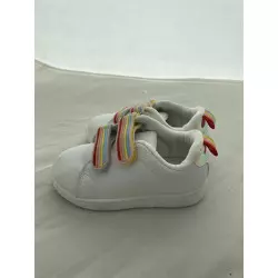 Chaussure enfant taille 22